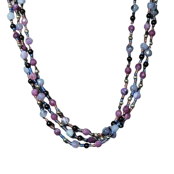 Vintage 70s Lavendar Triple Strand Bead Necklace - Picture 10 of 14
